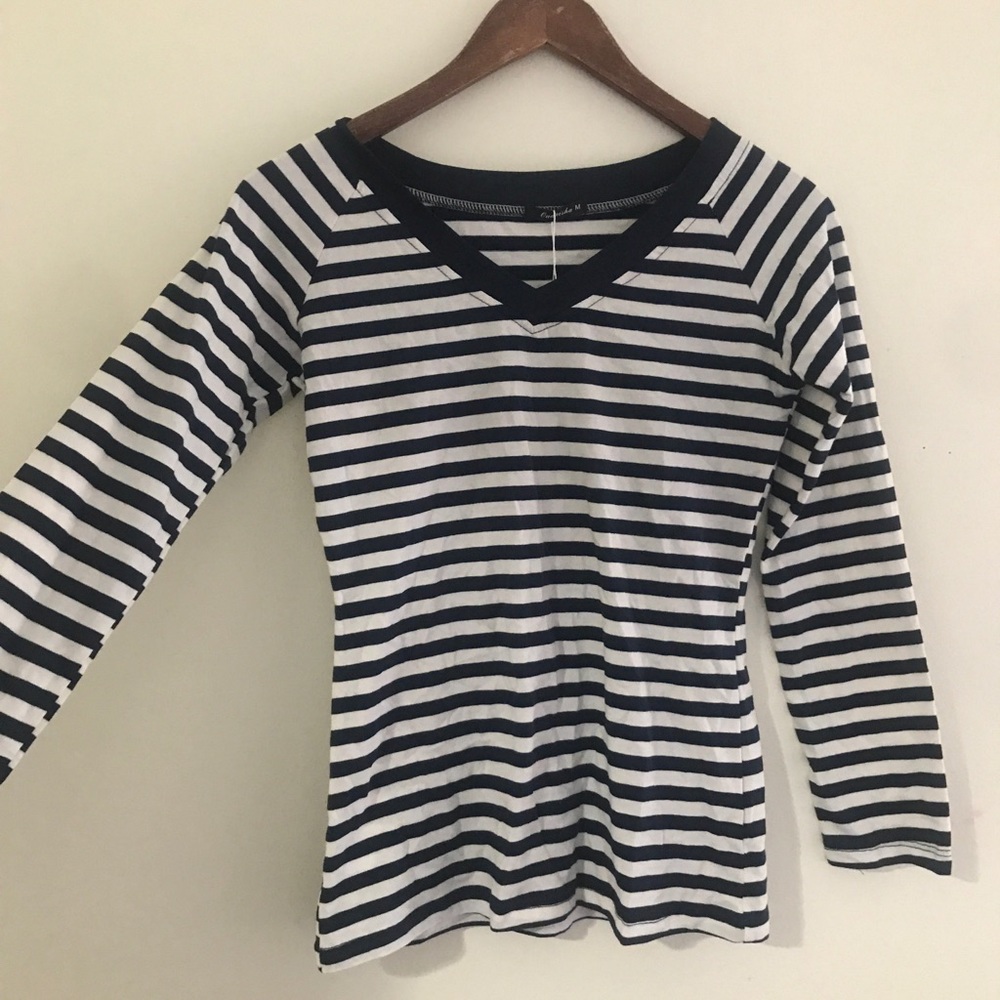V neck navy blue and white striped long sleeve